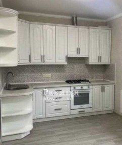 1-кімнатна квартира с сучасним ремонтом 43 кв. м Автономне опалення.