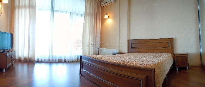 Продажа 2-комнатной квартиры 80 м², Гагаринское Плато ул.