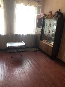 Дешево продам 2 комн. квартиру в п. Эсхар (за 6000 у.е. )