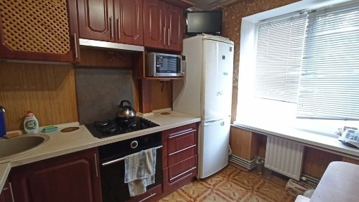 Продам 2к. квартиру в центре с газовым автономным отоплением.