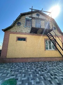 Продається гарний будинок! с. Плесецьке)