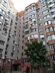 СРОЧНО! Продам 2комн квартиру в ЖК <a href='/newbuilding/1247/view/zk-vernisaz'>Вернисаж</a>.