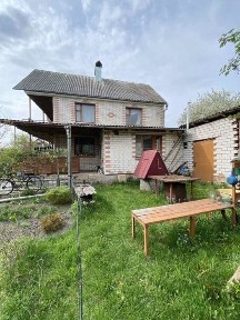 Будинок Камʼяна Гора