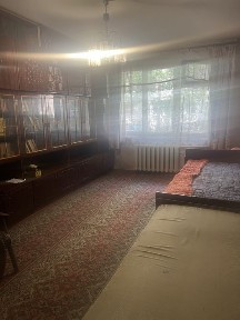 Продам 2 х кімн квартиру Раковка