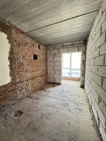 ТОП ЦіНА на простору 2-к квартиру поруч з парком!