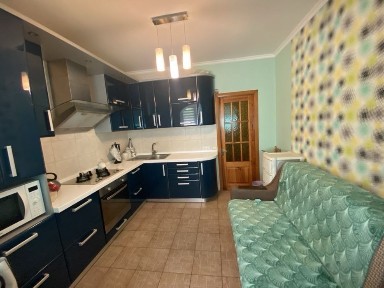 Продам 2 квартиру Бабкіна 12 (Державні програми)