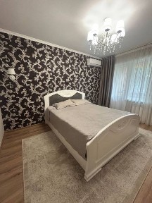 Простора квартира для великої родини! Новий ремонт!