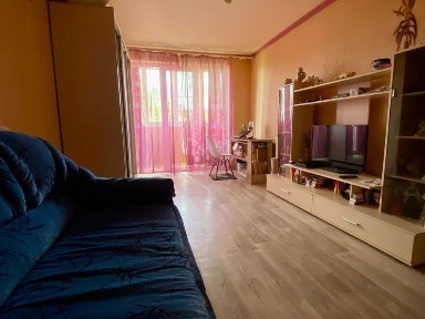 Продам уютную 2-ку с автономкой на 17-ом квартале.