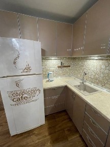 Продаж 1-кімнатної квартири, перепланованої на 2-кімнатну