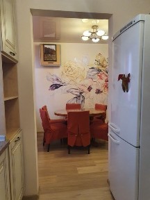 Продам 2х к. кв метро Холодная Гора