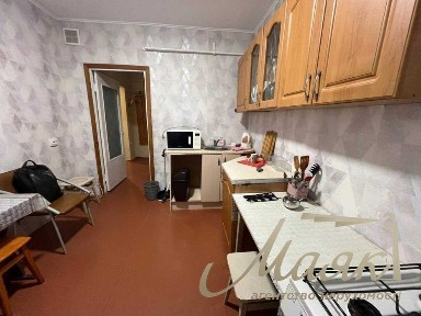 Продаж 2-к. кв. 1/10,17-й мкрн. Дорошенко