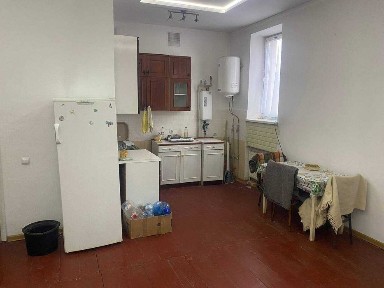 Продається 1-кімнатна квартира в центрі міста