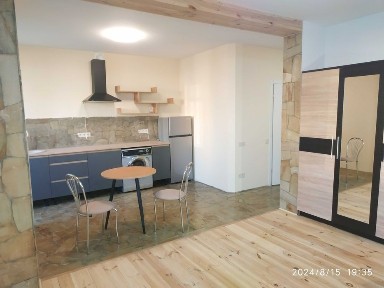 Без % Студію 37м. кв. Шевченківський р-н. Метро Берестейська, Сирець