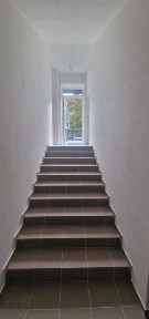 Продаж нежитлового приміщення на фасаді вул. Ярослава Мудрого