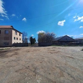 Ціну знижено. Продаж комерційного приміщення, майстерні, склади.