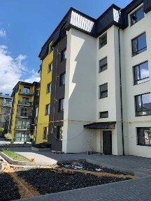 Продається двокімнатна квартира в новобудові від власника!