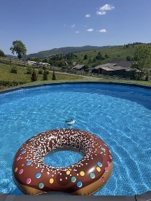 Оренда котеджу з чаном-джакузі