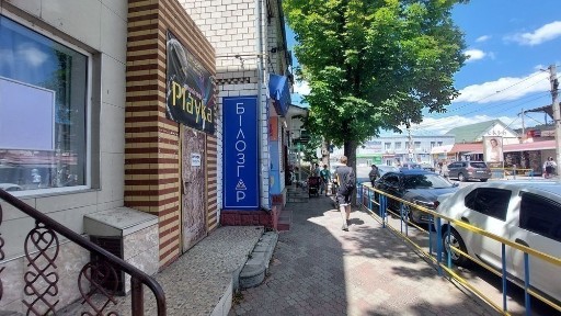 Оренда напівпідвального приміщення. Вул. Стависька, 57.