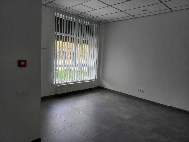 Оренда фасаду в новобудові з ремонтом