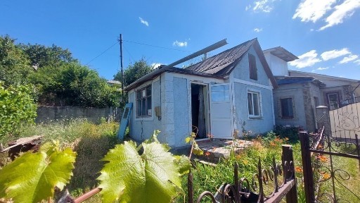 Продам будинок. Вул. Героев Крут, 14.