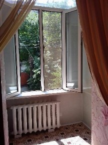 Сдаётся квартира посуточно и по часовой оплатой, центр города.