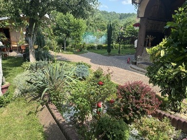 Будинок Мукачево тиха вулиця