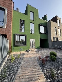 Київ, Святошинський, вулиця Михайла Чалого 41