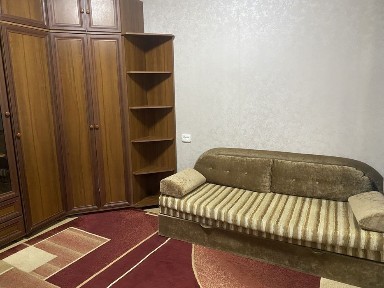 Здається окрема частина будинку, 2 кімнати