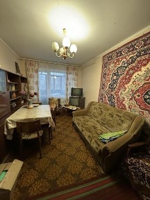 Продам 2-х кімнатну квартиру на 3- му мікрорайоні