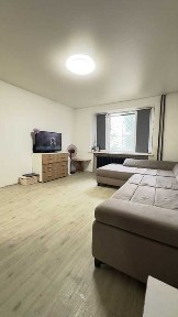 1к квартира на Універсальній