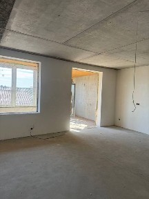 Продам 2-х. кім. в ЖК 