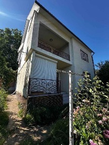 Продається будинок в смт. Дубове