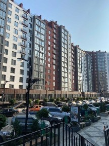 продам двокімнатну, поруч ратуша центр, Княгинин-Галиьцка, 2-кім квартира