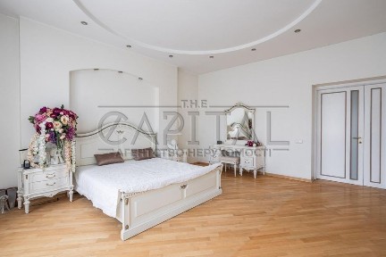 аренда просторной квартиры в центре Киева