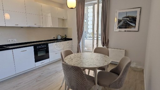 Продажа 2-комнатной квартиры 61 м², Леонтовича ул.