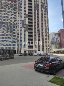 Продаж 2 квартира ЖК Варшавський + вул. А. Олеся 10.