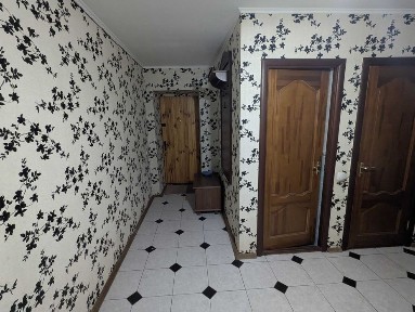 Продам 2-кімнатну квартиру з ремонтом, район Вокзалу