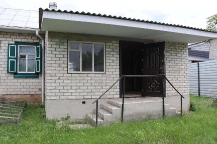 Будинок м. Остер 125м 5кімнат два входи 20сот 59тис торг комісія 0%