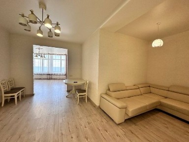 Продам однокомнатную квартиру с прямым видом на море