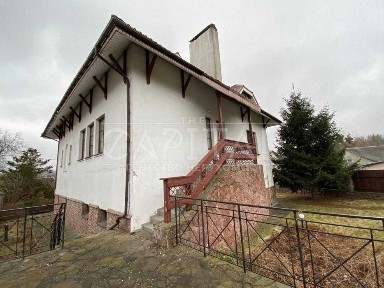 Аренда дома <a href='/newbuilding/6388/view/zk-solomenskii'>Соломенский</a> р-н