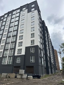 Івано-Франківськ, Чорновола 155