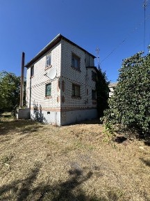 Продаж будинку в Станишівці