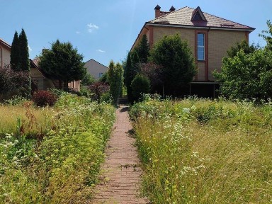 Без % оренда просторого будинку в с. Іванковичі, 360 м. кв.