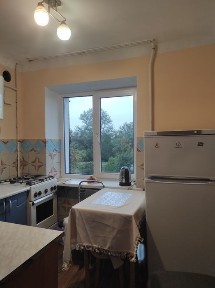 2 кім. квартира вул. Набережна