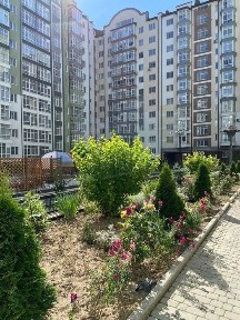 Двокімнатна квартира в центрі, сирець здана, Бандери-Височана, продам 2к