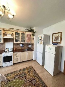 Продам квартиру р-н Виставка