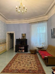 Просторная четырехкомнатная квартира по ул Базарная/Пушкинской.