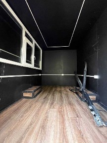 Здається в оренду новий МАФ на червоній лінії!