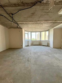 Продаж квартири під чистовий ремонт в центрі міста. єОселя для ВПО