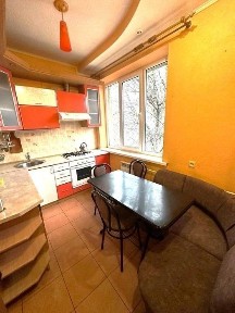 Продам 3-кімн. кв. вул. Гаршина, м. Пушкінська, Університет. Центр